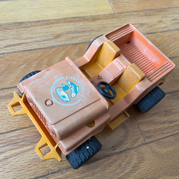 Vintage 1977 Fisher Price Adventure People Jeep - Picture 3 of 6